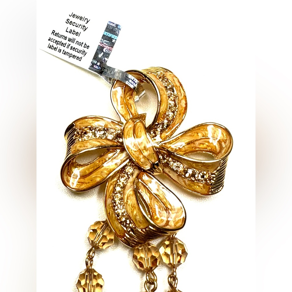 St John collector’s item enamel crystal bead brooch